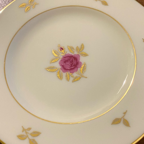 Lenox Rhodora bread and butter plates. The price is for 6 plates - Picture 6 of 6